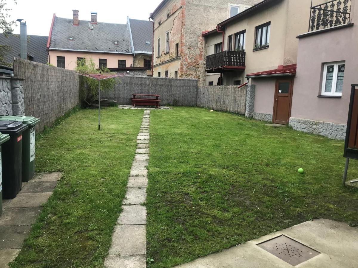 Vila Nikola Králiky Esterno foto